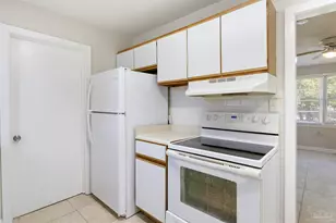 5527 Lynwood Rd, Pensacola, FL 32506 - Photo 10