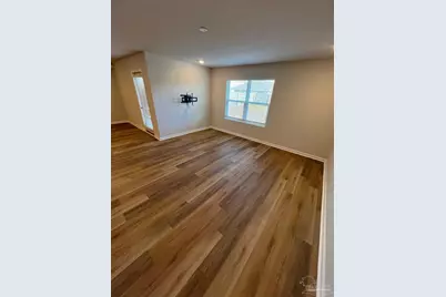 5450 Peach Dr, Pace, FL 32571 - Photo 8