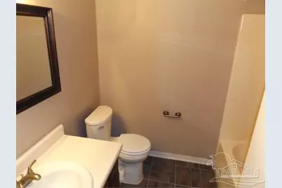 4650 Petra Cir, Pensacola, FL 32526 - Photo 8