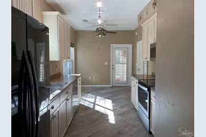 1322 Treasure Cove, Niceville, FL 32578 - Photo 6