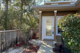 1322 Treasure Cove, Niceville, FL 32578 - Photo 2