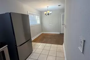 7811 Castlegate Dr, Pensacola, FL 32534 - Photo 10