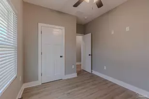 1001 Bremen Ave, Pensacola, FL 32507 - Photo 22