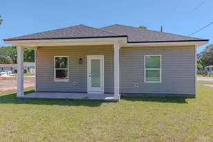 1001 Bremen Ave, Pensacola, FL 32507 - Photo 16