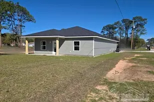 1001 Bremen Ave, Pensacola, FL 32507 - Photo 4