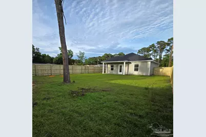 1001 Bremen Ave, Pensacola, FL 32507 - Photo 6