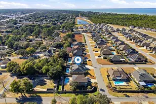 3589 Pelican Bay Cir, Gulf Breeze, FL 32563 - Photo 56