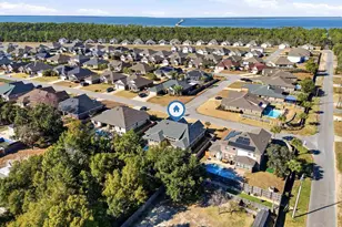 3589 Pelican Bay Cir, Gulf Breeze, FL 32563 - Photo 60