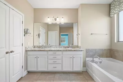 3589 Pelican Bay Cir, Gulf Breeze, FL 32563 - Photo 32