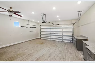 3589 Pelican Bay Cir, Gulf Breeze, FL 32563 - Photo 50