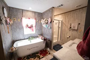 5327 Bodega Dr, Milton, FL 32583 - Photo 10