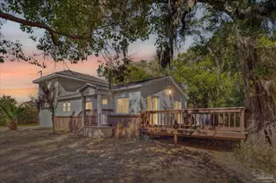 6804 Dixon St, Milton, FL 32570 - Photo 1