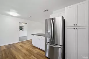 5712 Sunflower Ave, Milton, FL 32570 - Photo 8