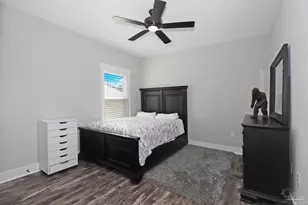 1798 Thresher Dr, Navarre, FL 32566 - Photo 20