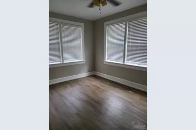 114 W La Rua St, Pensacola, FL 32501 - Photo 8
