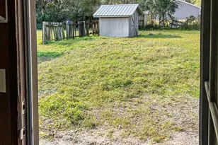 923 Bremen Ave, Pensacola, FL 32502 - Photo 18