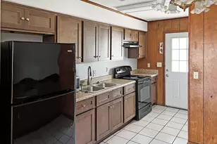 923 Bremen Ave, Pensacola, FL 32502 - Photo 22