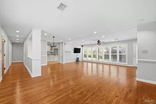 3920 Dunwody Dr, Pensacola, FL 32503 - Photo 14