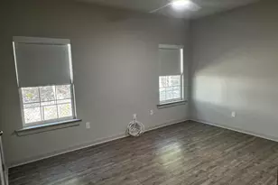 102 S G St, Pensacola, FL 32502 - Photo 8
