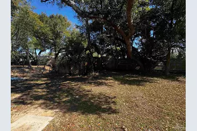 102 S G St, Pensacola, FL 32502 - Photo 14