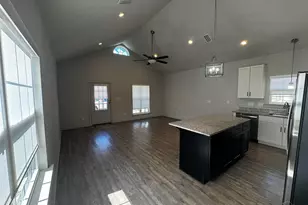 102 S G St, Pensacola, FL 32502 - Photo 4