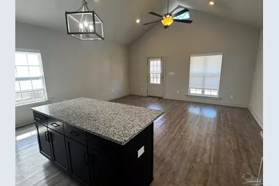 102 S G St, Pensacola, FL 32502 - Photo 6