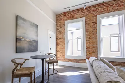 17 S Palafox Pl #304, Pensacola, FL 32502 - Photo 6