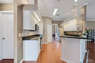 3377 Crestview Ln, Gulf Breeze, FL 32563 - Photo 16