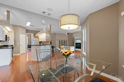 3377 Crestview Ln, Gulf Breeze, FL 32563 - Photo 14