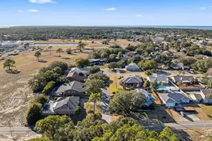 3377 Crestview Ln, Gulf Breeze, FL 32563 - Photo 58