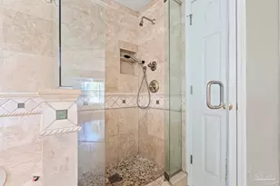 3377 Crestview Ln, Gulf Breeze, FL 32563 - Photo 32