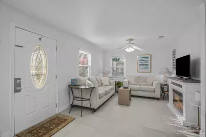 1100 W Zarragossa St, Pensacola, FL 32502 - Photo 8