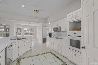 3913 India Cv, Gulf Breeze, FL 32563 - Photo 14