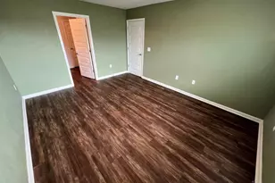 5276 Peach Dr, Pace, FL 32571 - Photo 10