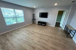 5276 Peach Dr, Pace, FL 32571 - Photo 8