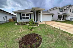 5276 Peach Dr, Pace, FL 32571 - Photo 2