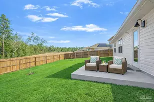 5872 Belmont Stakes Rd, Pensacola, FL 32526 - Photo 6