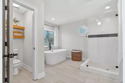 4596 Bayside Dr, Milton, FL 32583 - Photo 38