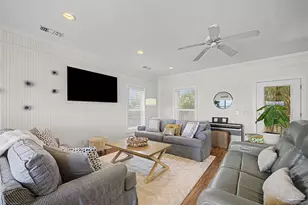 1213 Panferio Dr, Pensacola Beach, FL 32561 - Photo 18