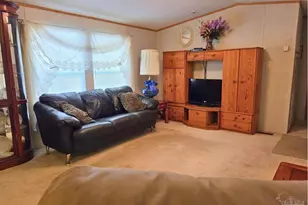 4505 Edgewood Dr, Milton, FL 32583 - Photo 6