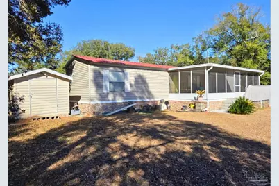 4505 Edgewood Dr, Milton, FL 32583 - Photo 2