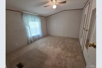 4505 Edgewood Dr, Milton, FL 32583 - Photo 10