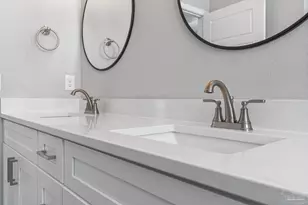 8425 Tippin Ave, Pensacola, FL 32504 - Photo 16