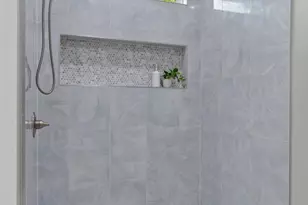 8425 Tippin Ave, Pensacola, FL 32504 - Photo 36