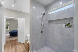 8425 Tippin Ave, Pensacola, FL 32504 - Photo 30