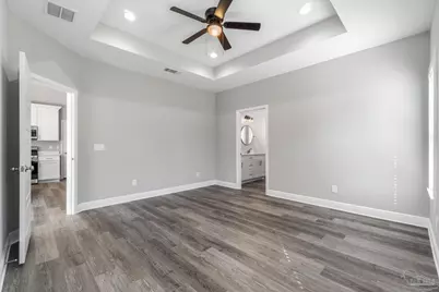 8425 Tippin Ave, Pensacola, FL 32504 - Photo 8