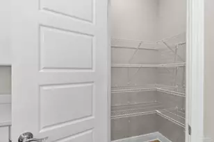 8425 Tippin Ave, Pensacola, FL 32504 - Photo 20