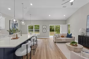 8425 Tippin Ave, Pensacola, FL 32504 - Photo 2