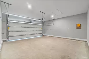 8425 Tippin Ave, Pensacola, FL 32504 - Photo 26