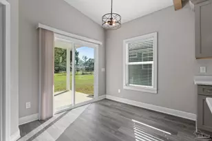 8425 Tippin Ave, Pensacola, FL 32504 - Photo 4